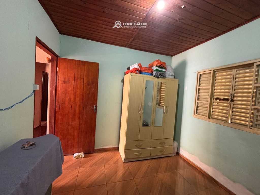 Casa à Venda no Centro de Cambuí, MG — foto 11