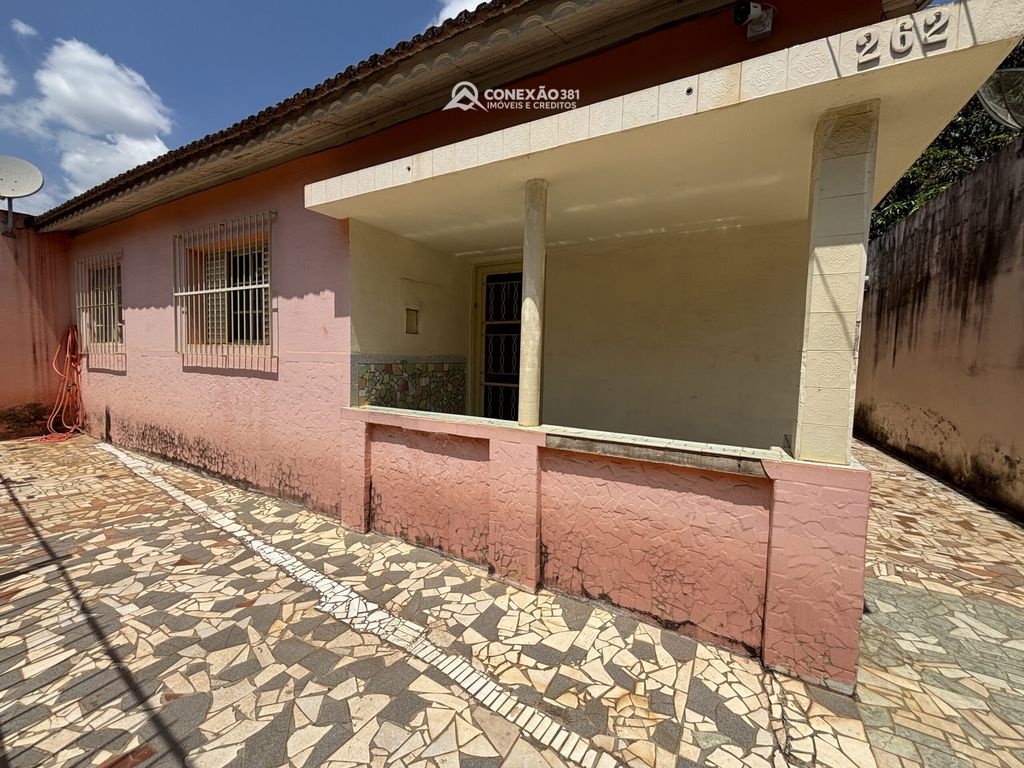 Casa à Venda no Centro de Cambuí, MG — foto 17