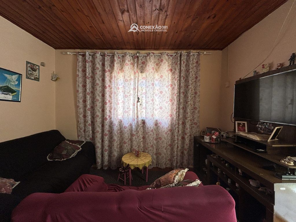 Casa à Venda no Centro de Cambuí, MG — foto 22