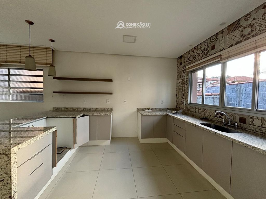 Casa à venda no centro de Cambuí, MG — foto 6