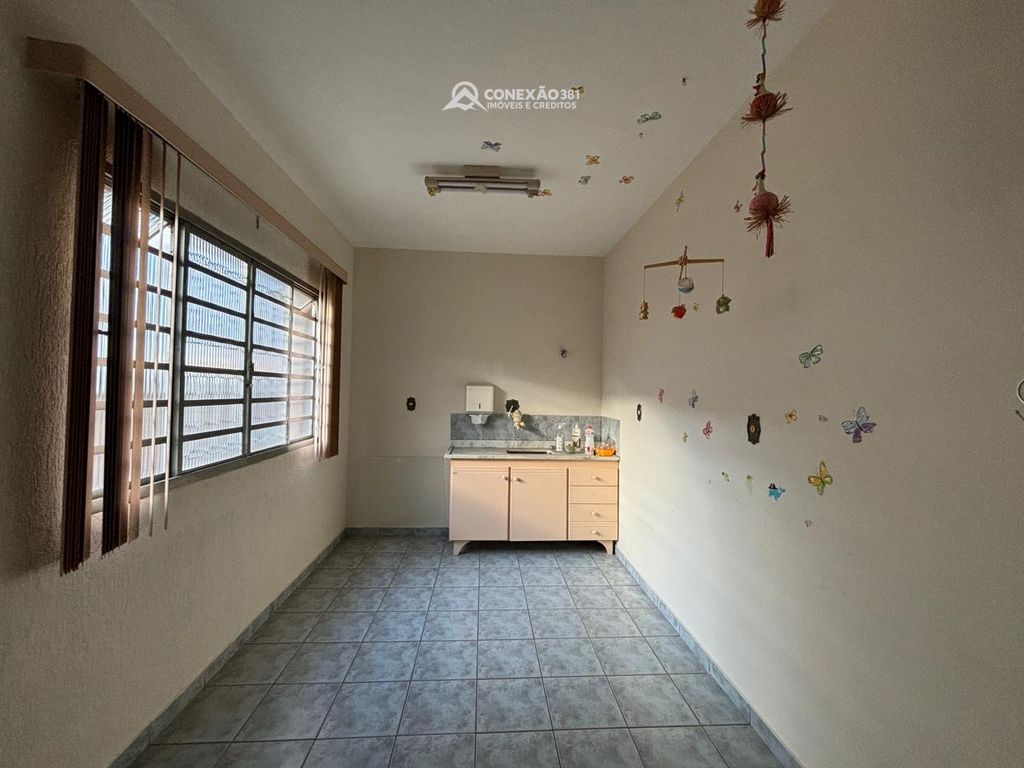 Casa à venda no centro de Cambuí, MG — foto 18
