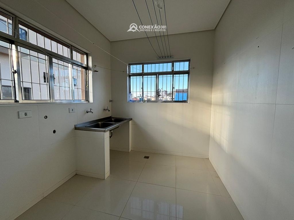 Casa à venda no centro de Cambuí, MG — foto 17