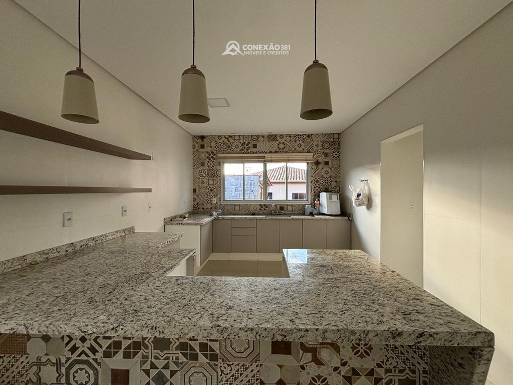 Casa à venda no centro de Cambuí, MG — foto 32