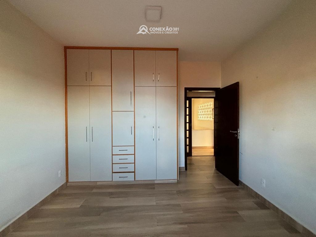Casa à venda no centro de Cambuí, MG — foto 37