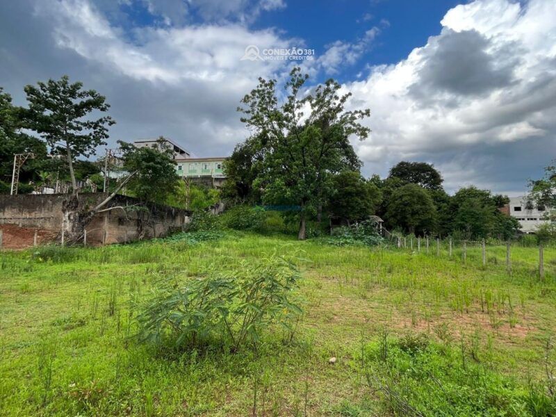Lote urbano à venda no centro do Córrego do Bom Jesus, MG — foto 10
