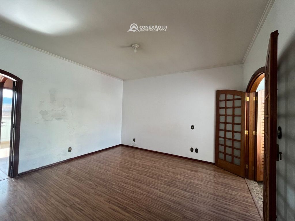 Casa de alto padrão à venda em Cambuí, MG — foto 47