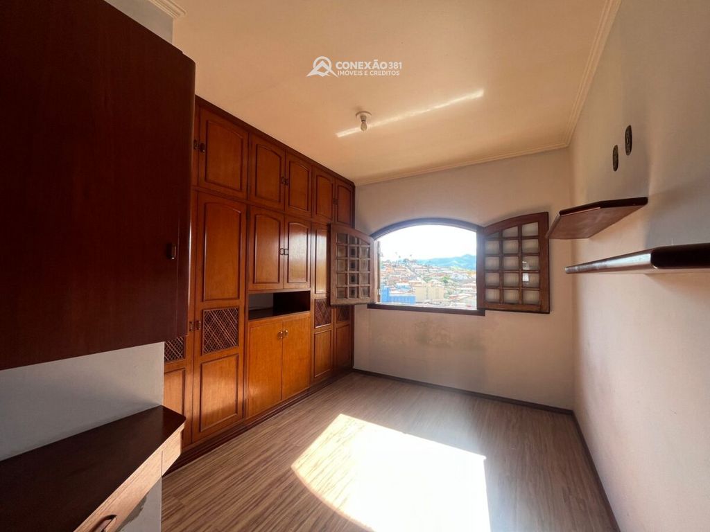 Casa de alto padrão à venda em Cambuí, MG — foto 51