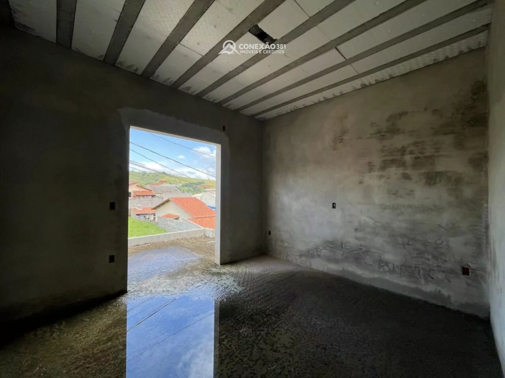 Casa em fase de acabamento em Córrego do Bom Jesus, MG — foto 4