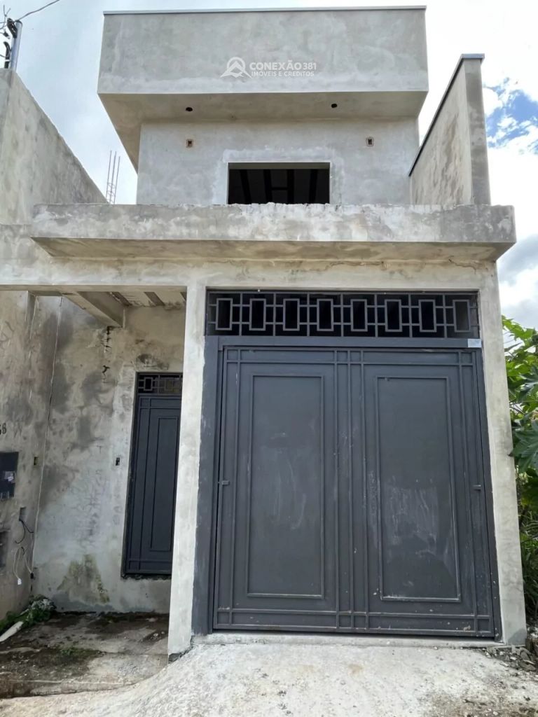 Casa em fase de acabamento em Córrego do Bom Jesus, MG — foto 1