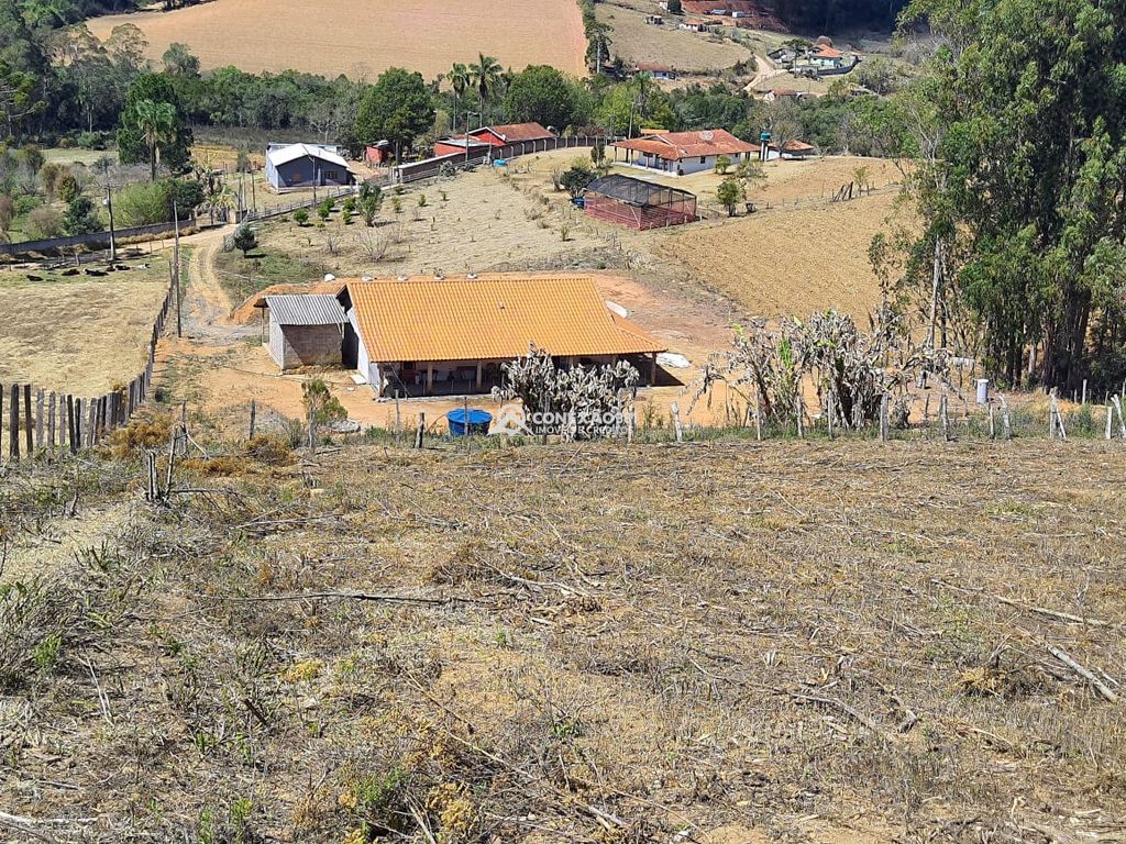 Chácara à Venda em Itapeva/MG — foto 38