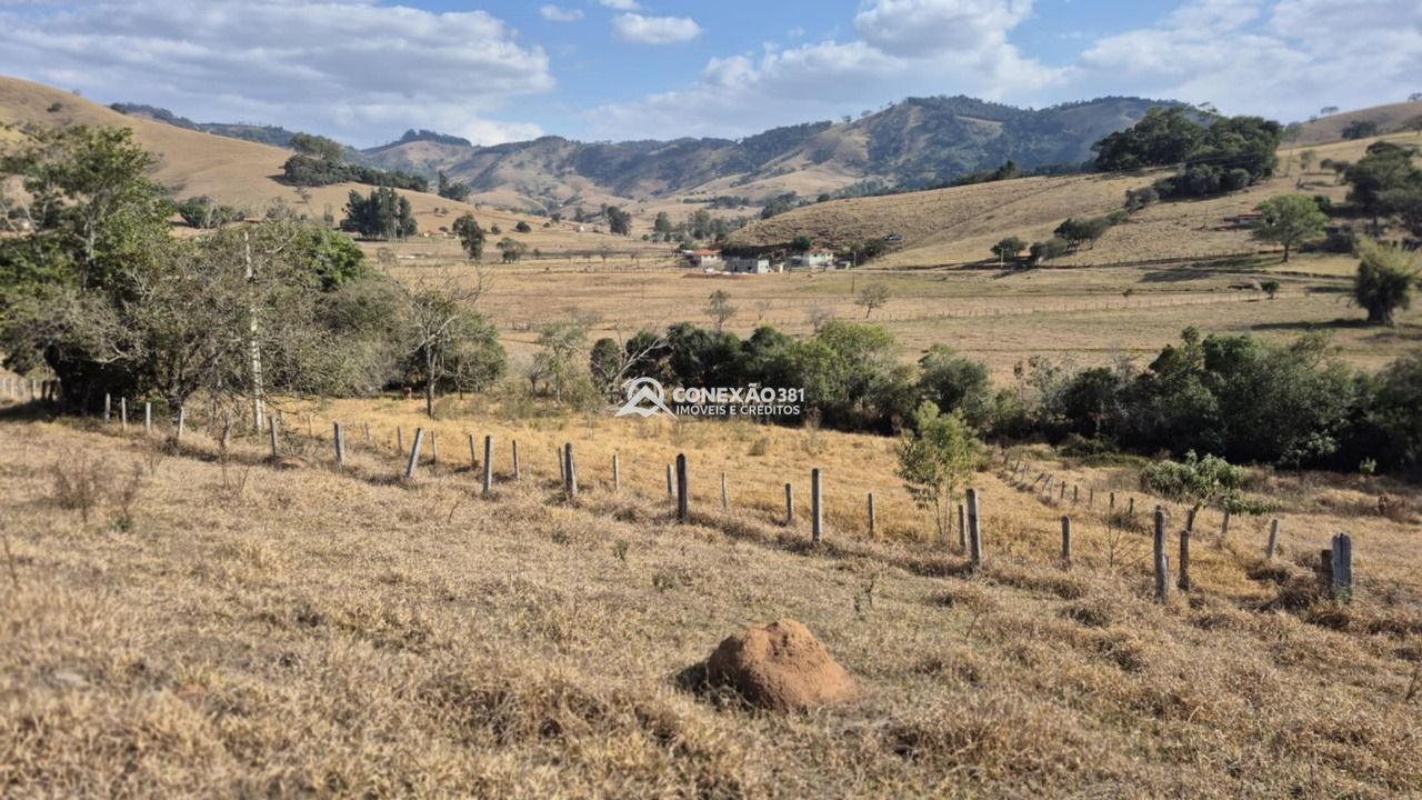 Tereno Zona Rural em Cambuí, MG — foto 12