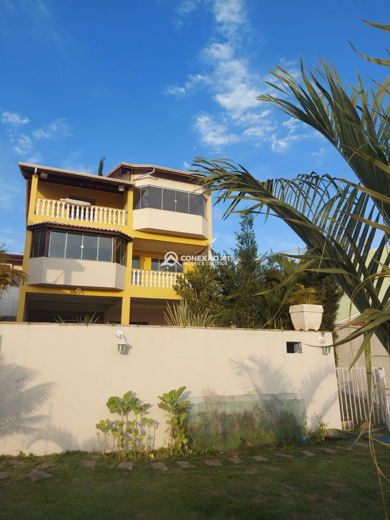 Casa Alto Padrão para Locação em Cambuí-MG