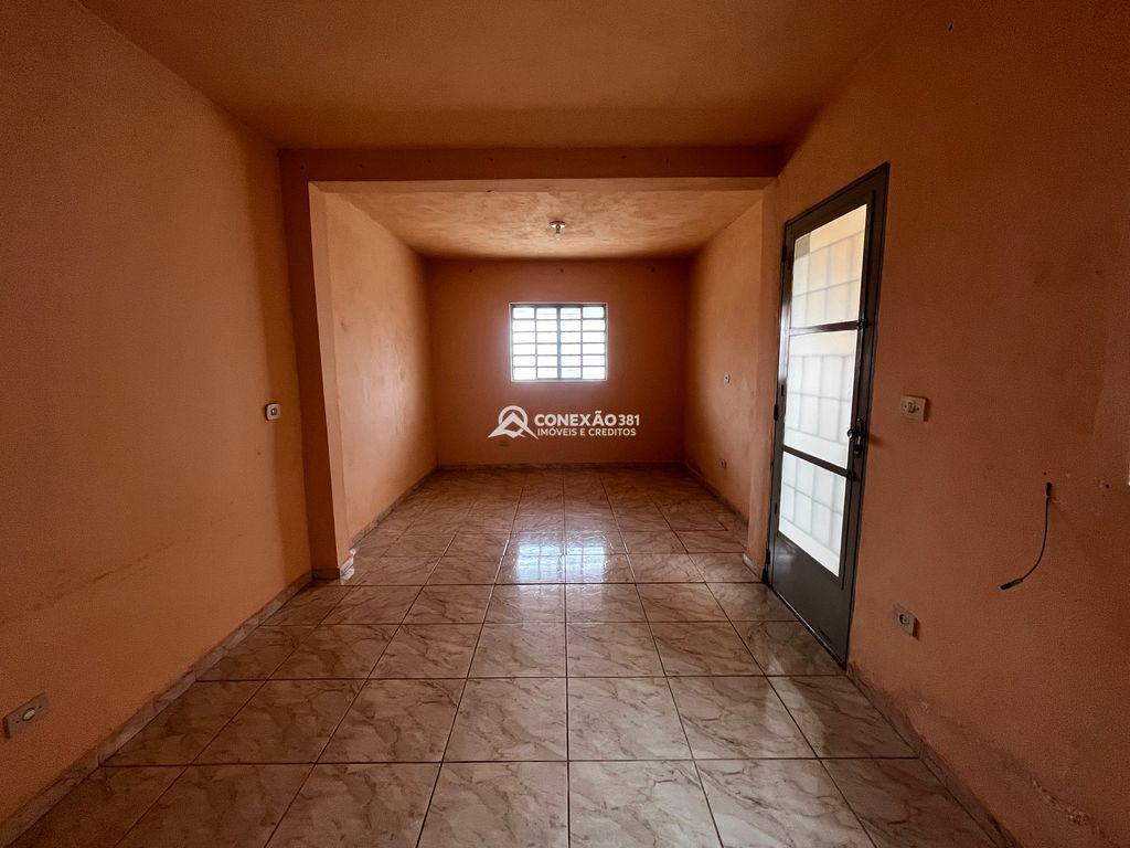 Duas Casas Geminadas à Venda – Frente para a Rua — foto 17
