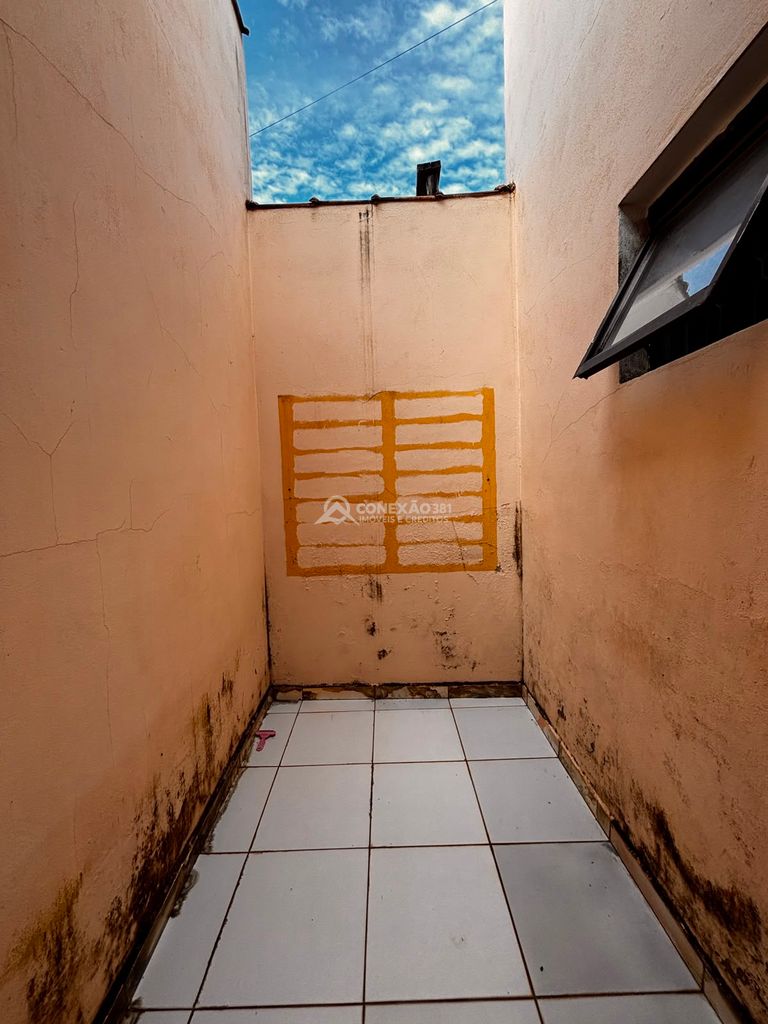Casa à venda no Córrego do Bom Jesus, MG — foto 14