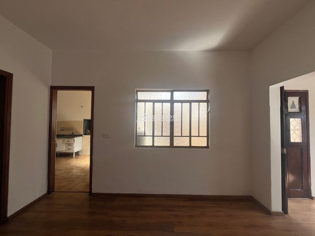 Casa para Alugar no Centro de Cambuí/MG – A apenas Uma Quadra da Praça Matriz — foto 3