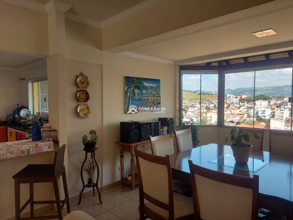 Casa Alto Padrão para Locação em Cambuí-MG — foto 12