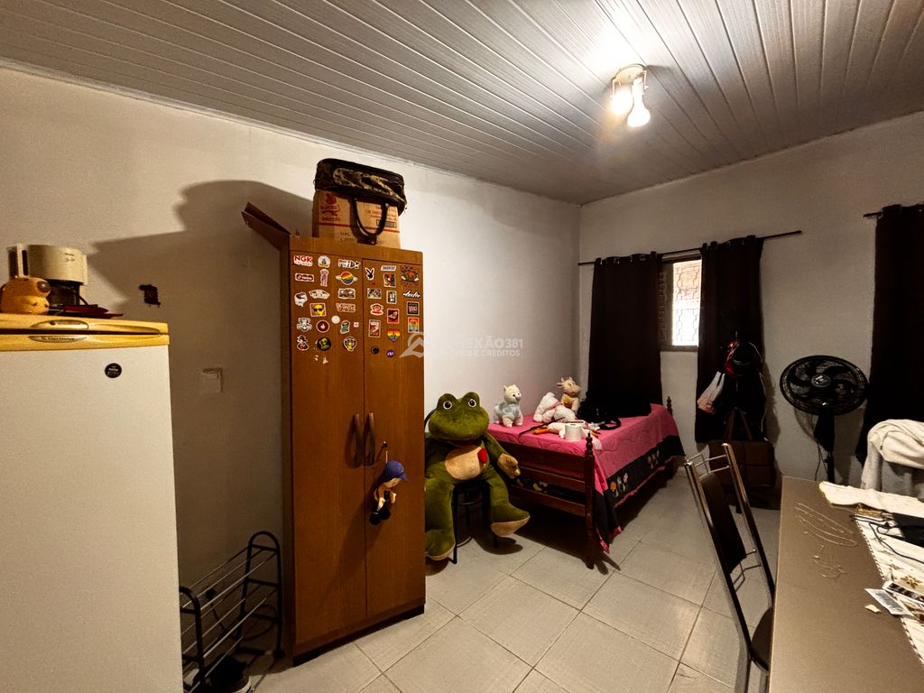 Casa com barracão à venda no Córrego do Bom Jesus, MG — foto 7