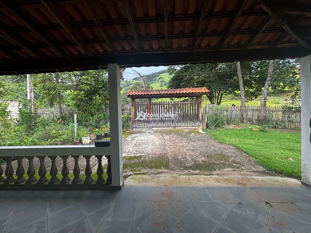 Excelente Propriedade com Riacho, Nascente e Área Verde Abundante — foto 8
