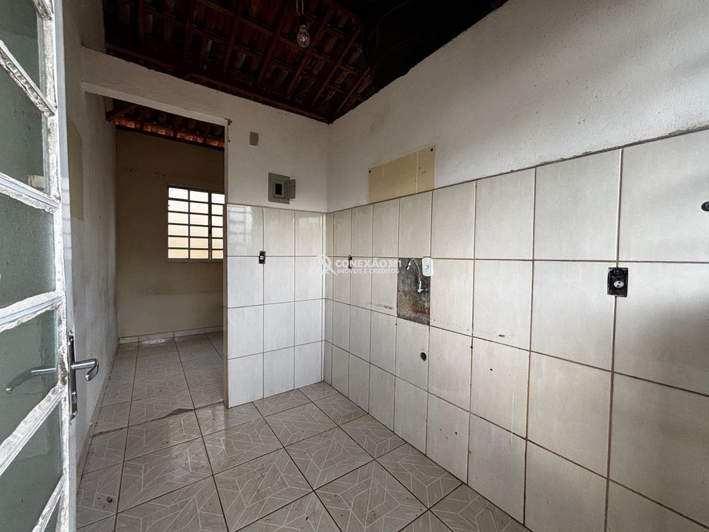 Casa à venda no Córrego do Bom Jesus, MG — foto 4