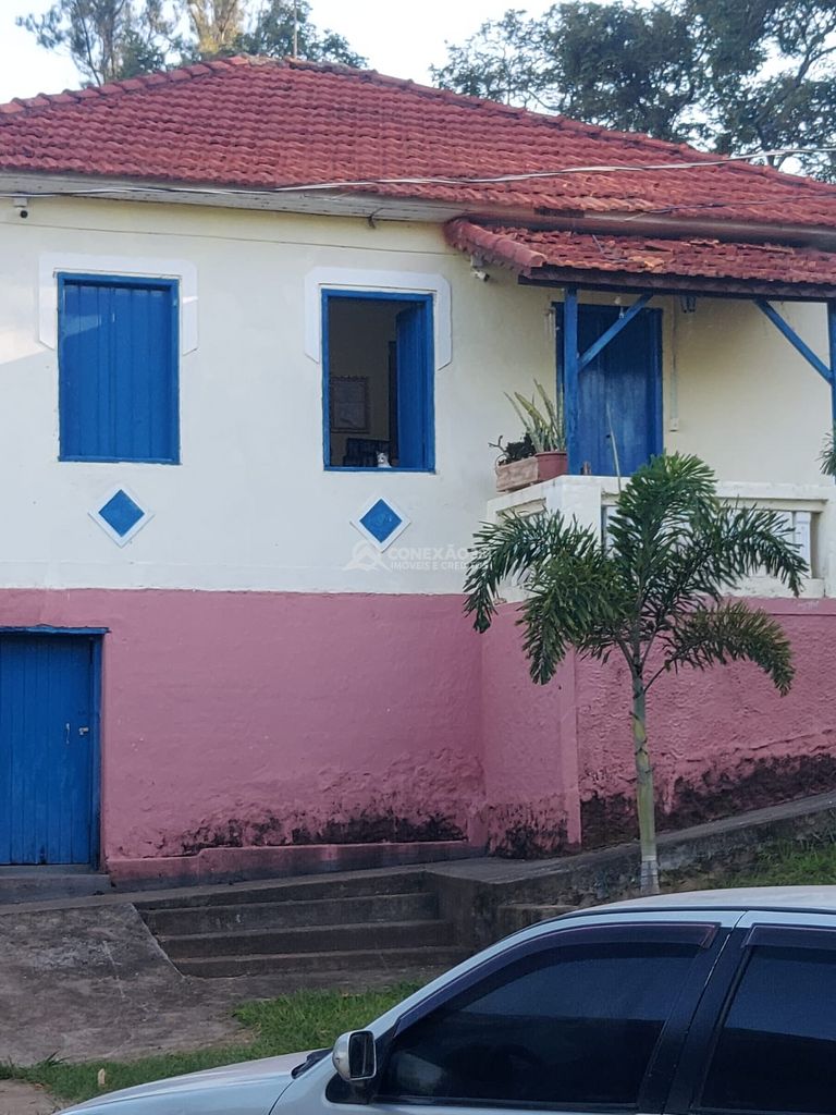 Casarão para alugar em Bom Repouso/MG