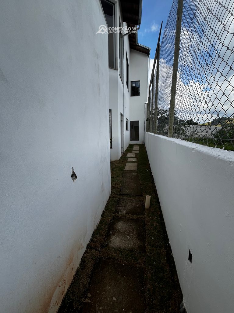Casa de alto padrão à venda em Cambuí, MG — foto 35