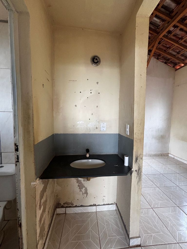 Casa à venda no Córrego do Bom Jesus, MG — foto 5