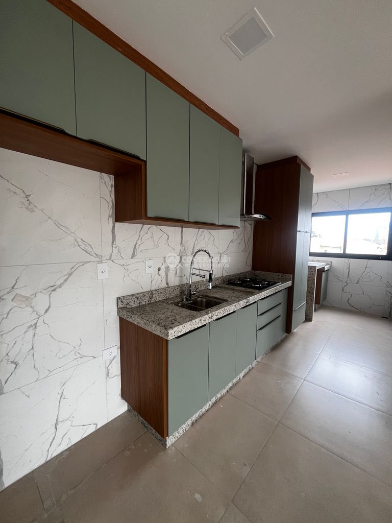 Apartamento para alugar no centro de Cambuí, MG