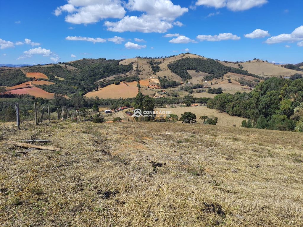 Chácara à Venda em Itapeva/MG — foto 14