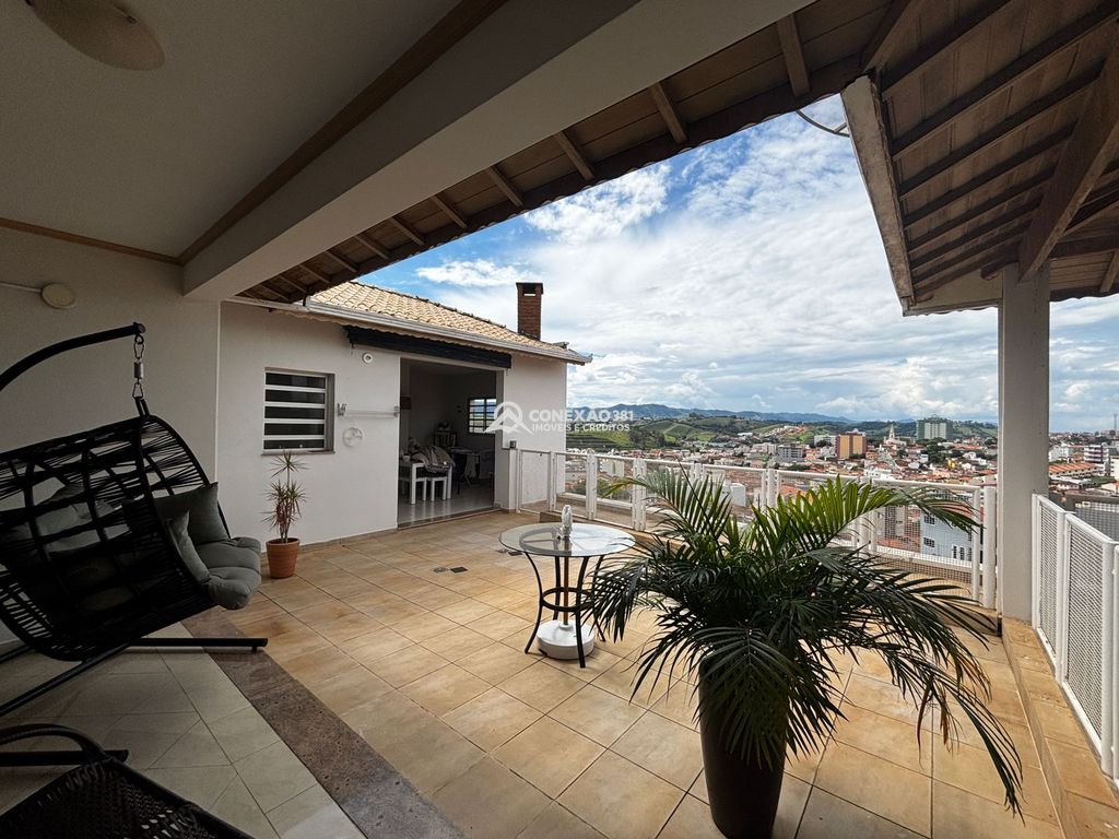 Casa de Alto Padrão à venda em Cambuí, MG — foto 7