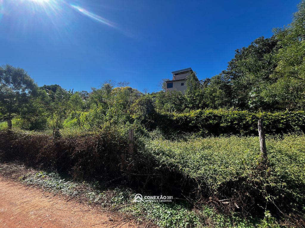 Lote Urbano à Venda em Córrego do Bom Jesus, MG — foto 1