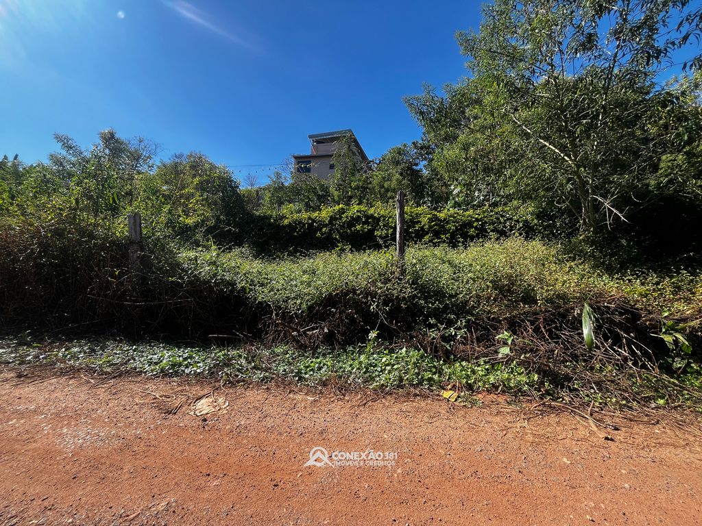 Lote Urbano à Venda em Córrego do Bom Jesus, MG — foto 6