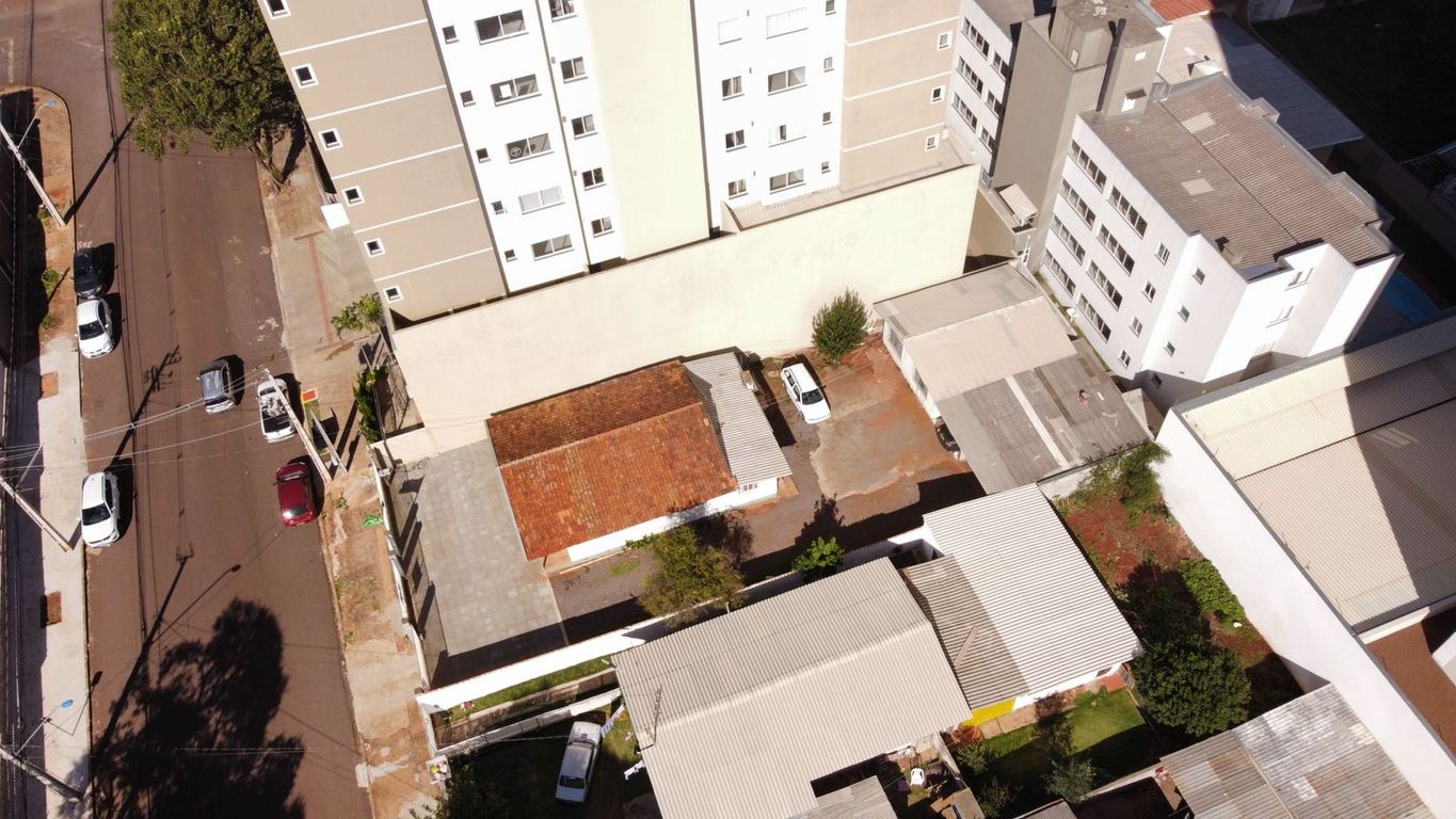 Terreno/Área à venda em Centro, Cascavel — Portal Chave Fácil