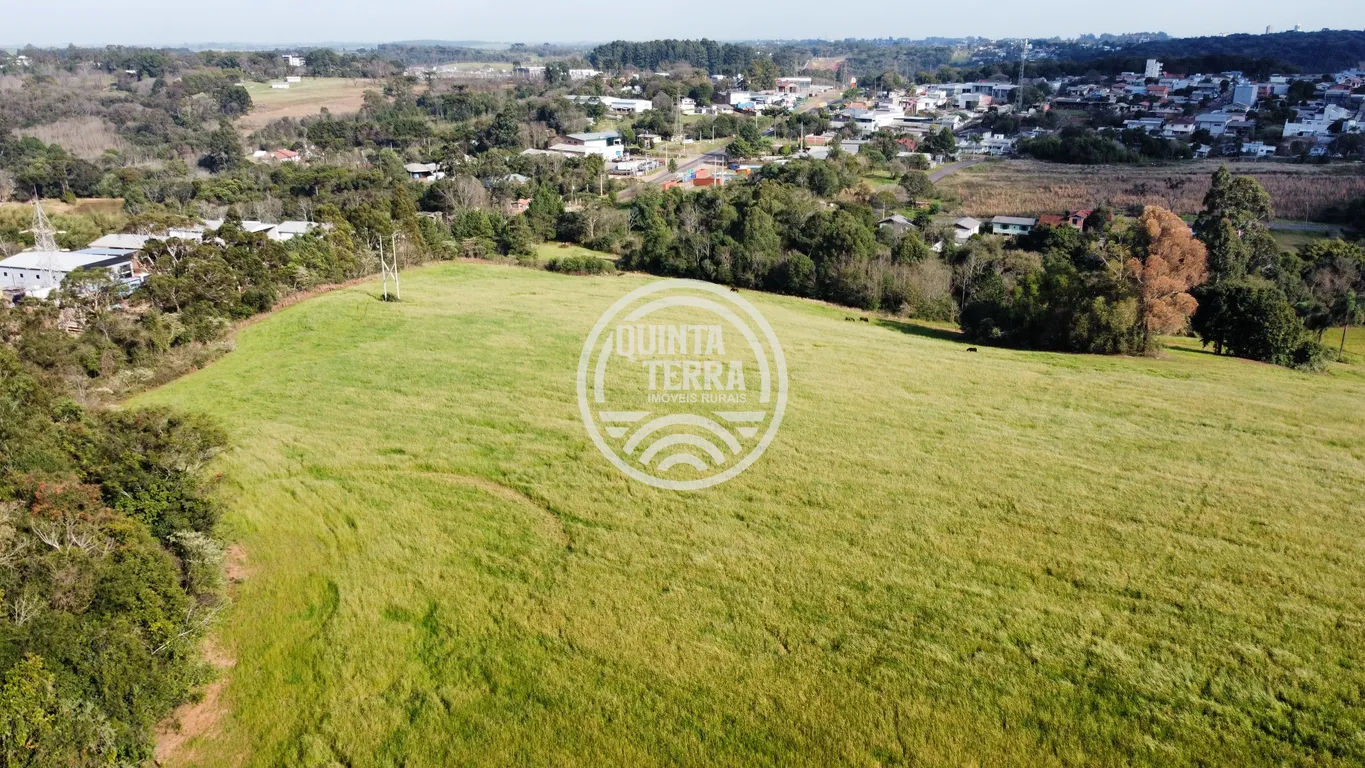 Área à Venda com 5ha - foto 1