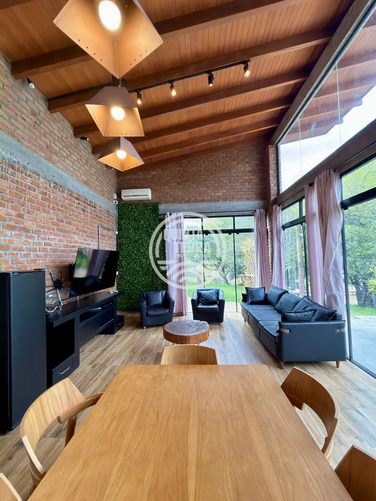 Chácara à Venda com 519m² - foto 3