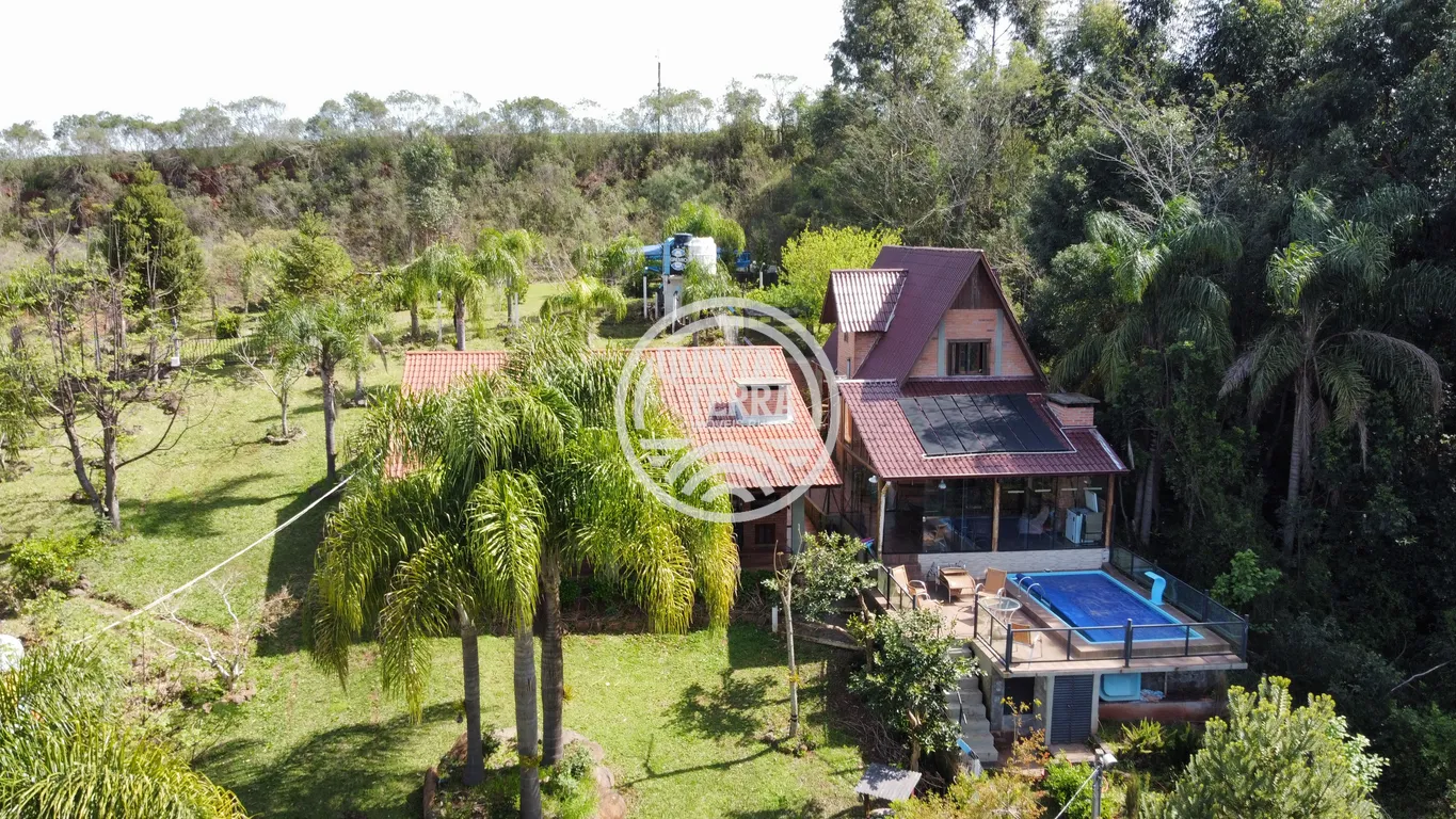Chácara à Venda com 1162m² - foto 1