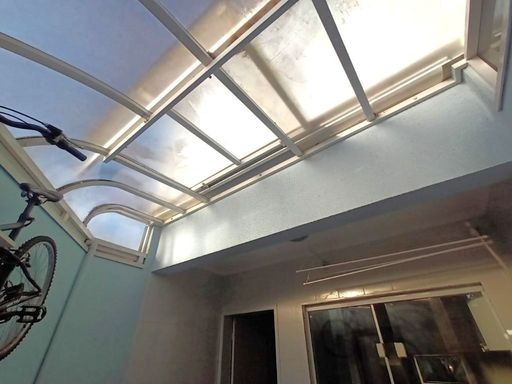 33- ÁREA DE SERVIÇO