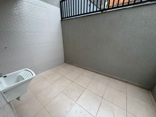 18- ÁREA DE SERVIÇOS