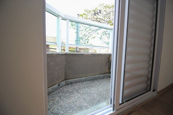 7- SACADA QUARTO PRINCIPAL