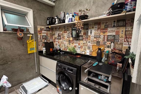 28- ÁREA DE SERVIÇO