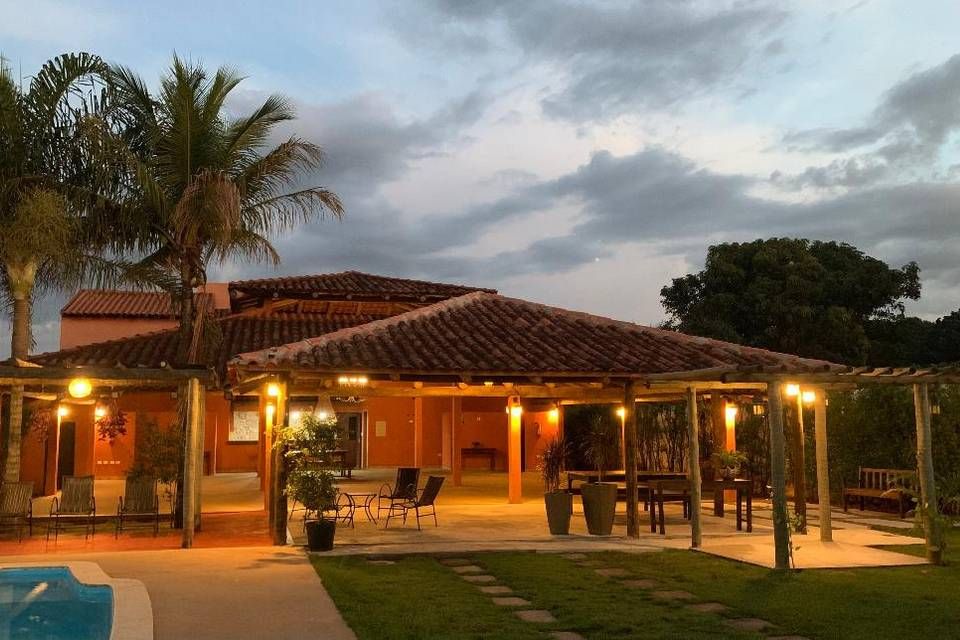 Sítio, 4 quartos, 1 m² - Foto 1