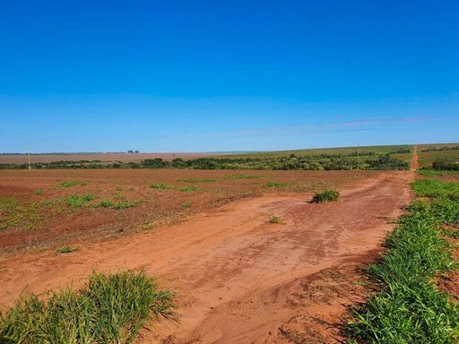 Fazenda à Venda com 1728 alq. paulista Área Rural, s/n - Fazenda, Naviraí-MS