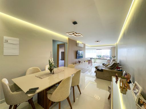 Apartamento à Venda com 2 quartos, 87m² Canto do Forte, Praia Grande-SP