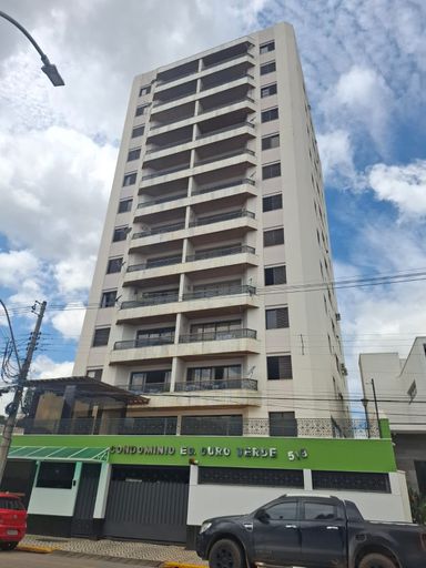 Apartamento à Venda com 3 quartos Centro, Santa Rita do Sapucaí-MG