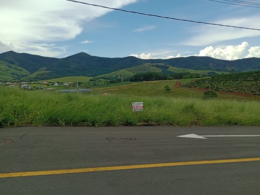 Terreno/Lote à Venda com 256m² Jardim Interlagos, Santa Rita do Sapucaí-MG