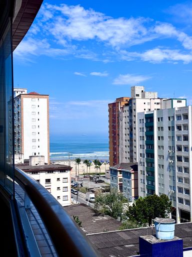 Apartamento à Venda com 1 quarto, 42m² Guilhermina, Praia Grande-SP