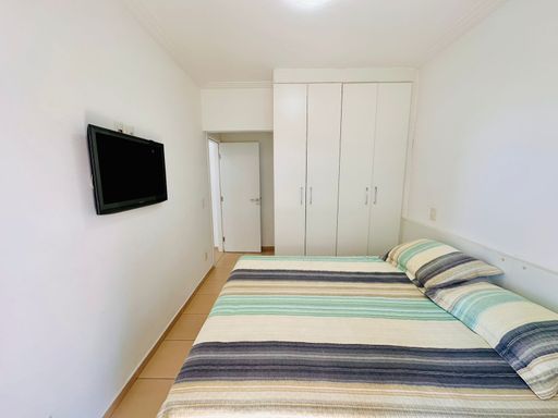 Suíte confortável para seu refúgio particular à beira-mar.