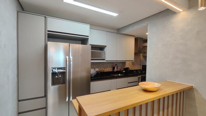 Cozinha funcional, totalmente equipada.