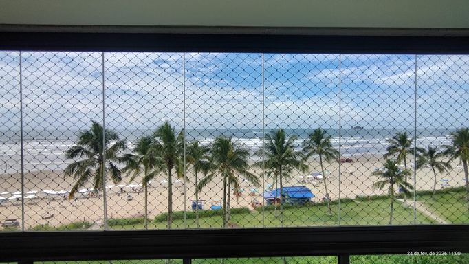 Uma vista encantadora que combina natureza, privacidade e o melhor da Riviera.