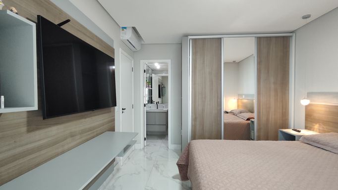 Planta ampla com 142 m² bem distribuídos.