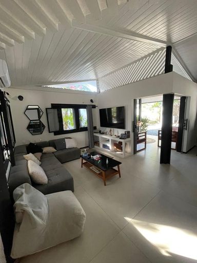 Casa à Venda com 3 quartos Vila de Jericoacoara, Jijoca de Jericoacoara-CE